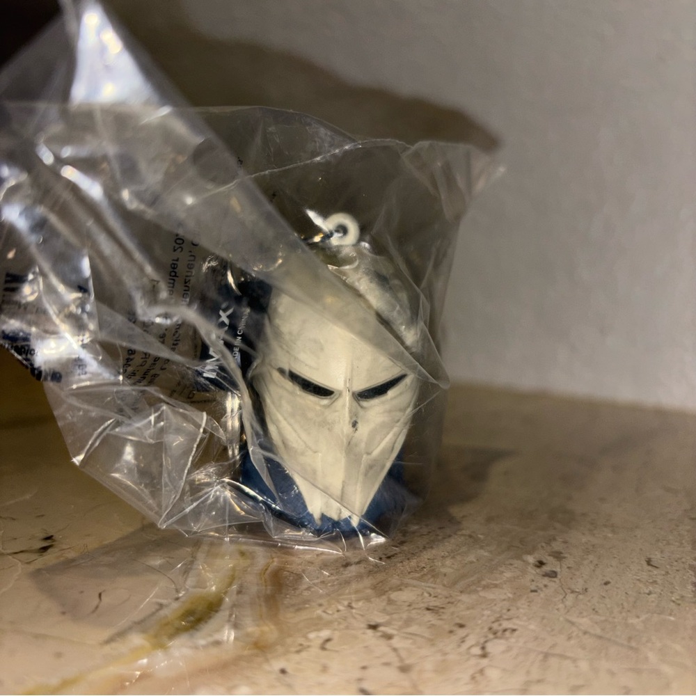 PREDATOR BADLANDS KEYCHAIN -  IMAX AMC- Limited Edition PROMO- SEALED